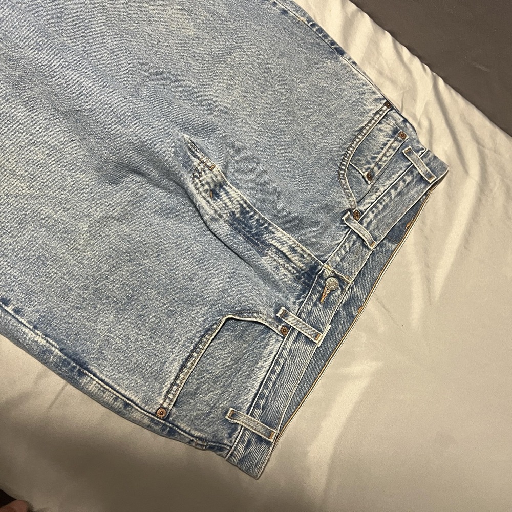 Levis 550 Jeans Mens 38x30 Blue Light Wash Relaxed Tapered Leg Denim Casual - Picture 7 of 8